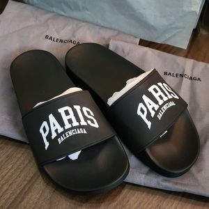 Balenciaga Pool Slides